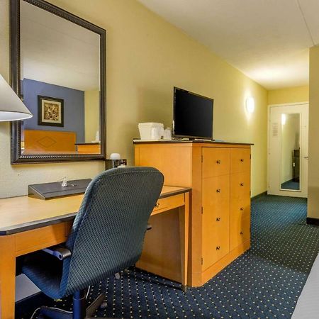 Aire Hotel Lebanon Hershey 外观 照片