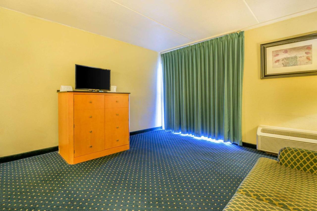 Aire Hotel Lebanon Hershey 外观 照片