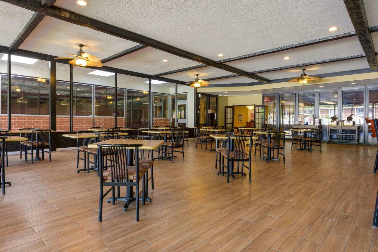 Aire Hotel Lebanon Hershey 外观 照片
