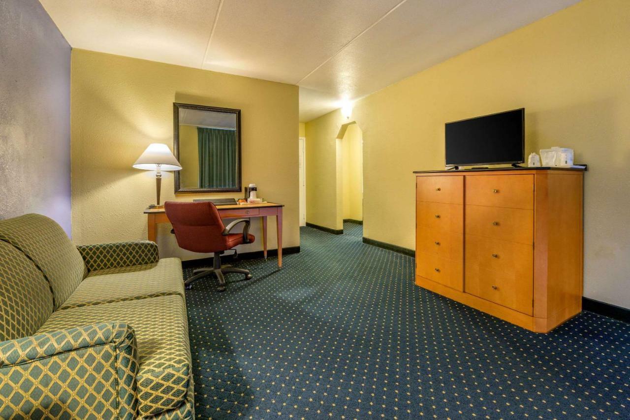 Aire Hotel Lebanon Hershey 外观 照片