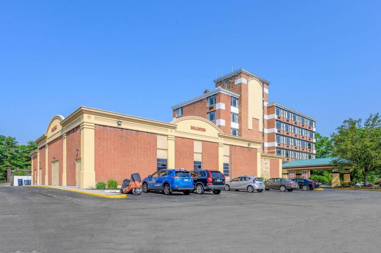 Aire Hotel Lebanon Hershey 外观 照片