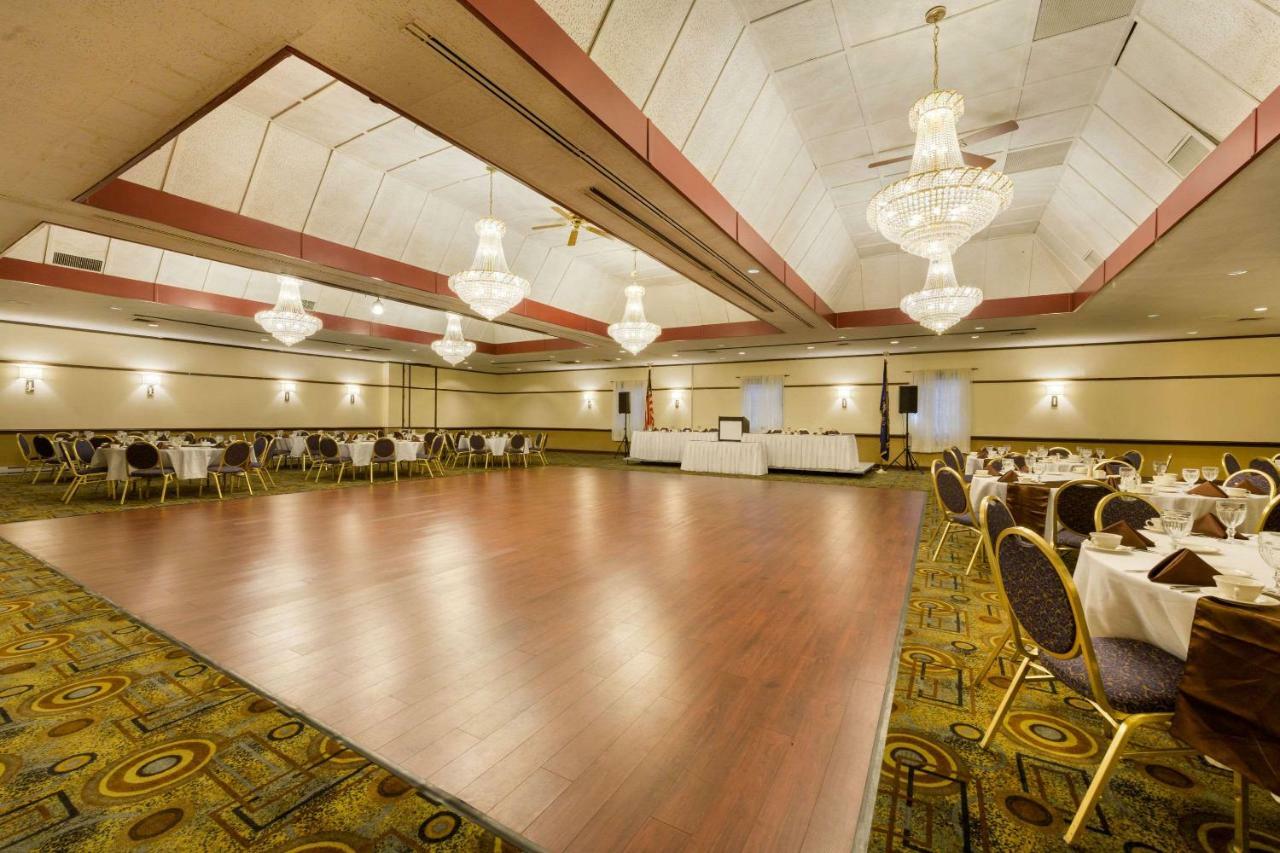 Aire Hotel Lebanon Hershey 外观 照片