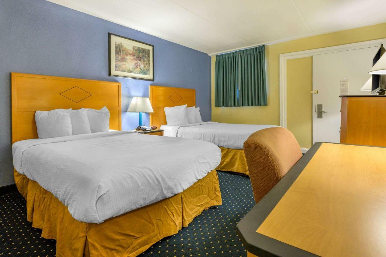 Aire Hotel Lebanon Hershey 外观 照片