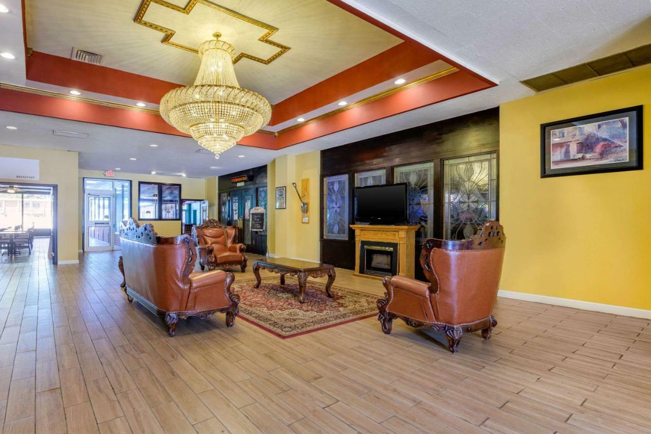 Aire Hotel Lebanon Hershey 外观 照片